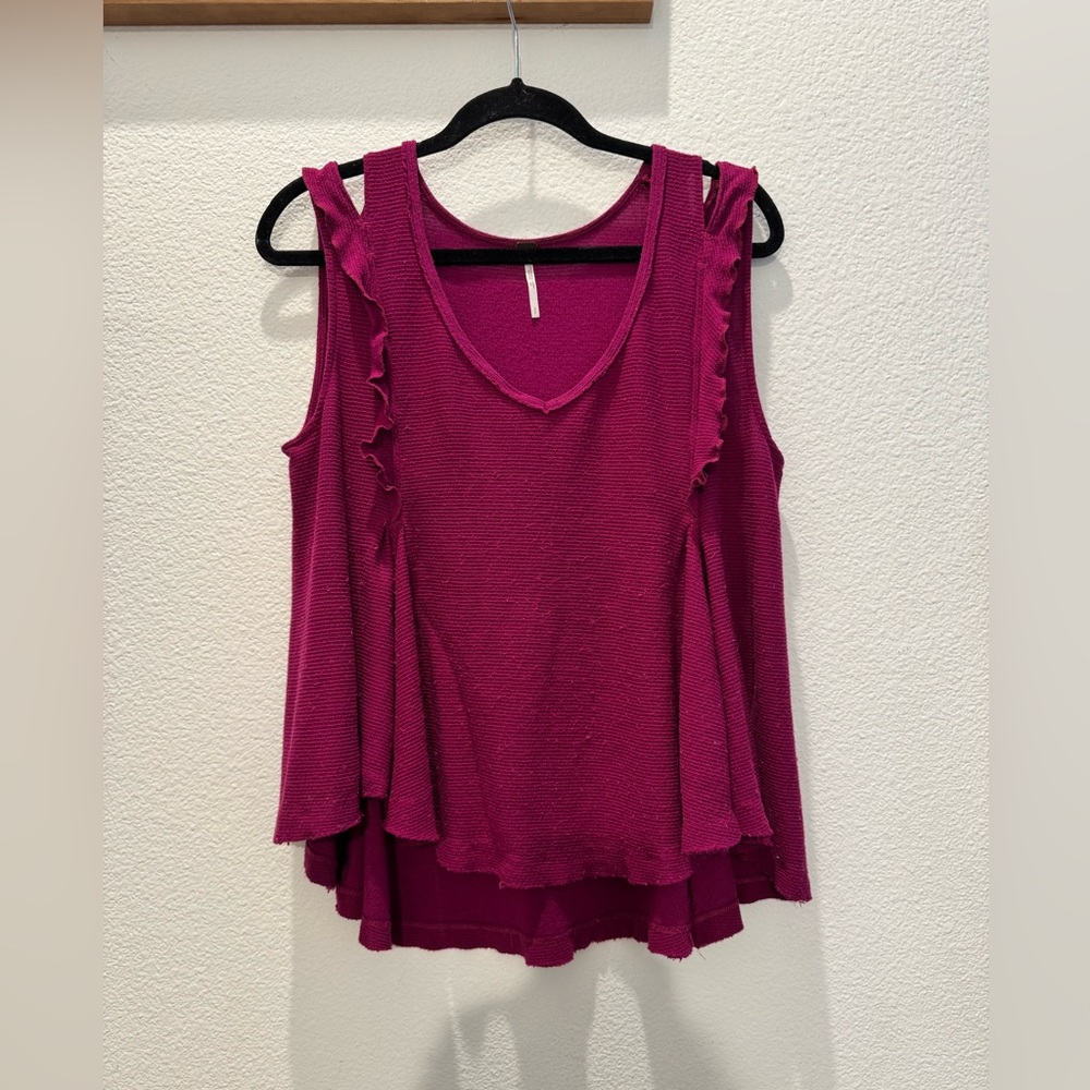 Free People peep shoulder tank